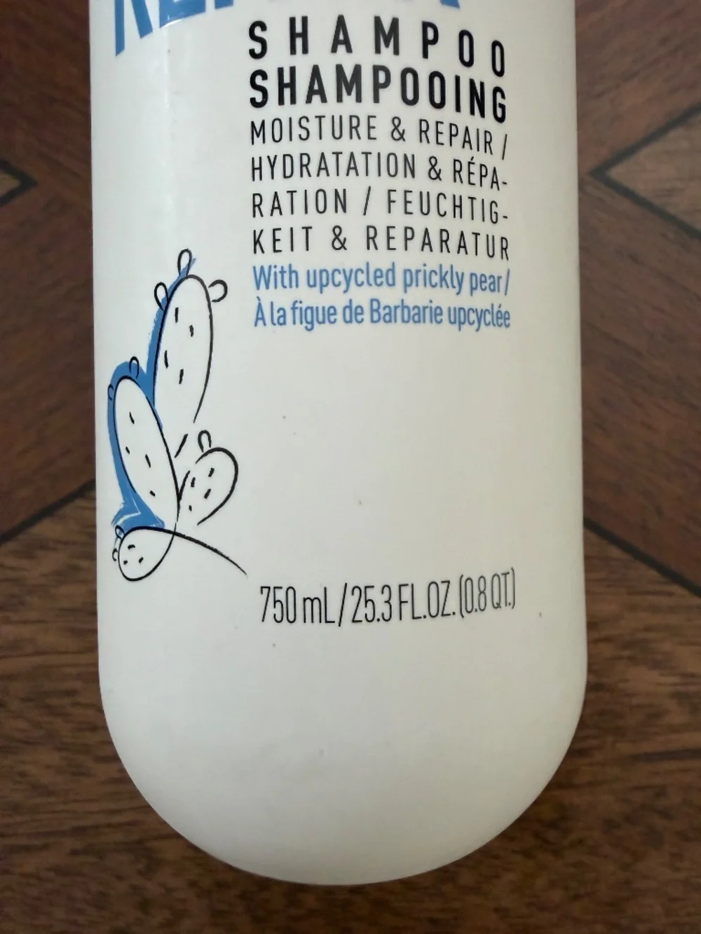 KMS Moist Repair Shampoo | Deep Moisture & Repair 25.3 fl ounces